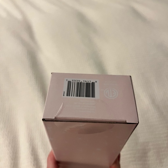 Beachwaver B1 Curling Iron - Picture 3 of 3